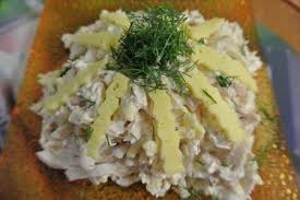 салат с копченой колбасой и свежим огурцом и сыром Pin On Salaty