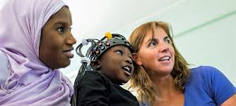 Melinda gates speaks to the crowd of young leaders at #goalkeepers18: Shedding New Light On Child Brain Development By Trevor Mundel Bill Melinda Gates Foundation Medium