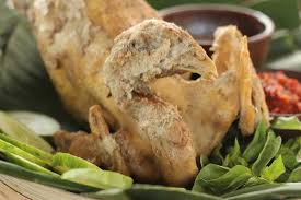 Nah, salah satu sajian ayam yang saat ini sedang populer yaitu ayam. Ayam Ingkung Mbah Cempluk Bantul Ulasan Ingkung Kuali Bantul Indonesia Tripadvisor