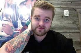 Gisela and Bruna Standard