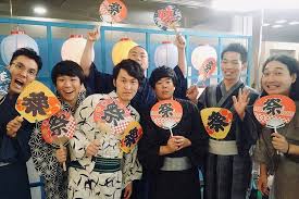 かが屋 加賀翔さんはinstagramを利用しています 朝6時前 今帰っています とんでもない一日でした 文章が決まらなくてすみません先に engeiグランドスラムlive の最高な写真をどうぞ engeiグランドスラム