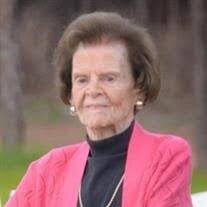 Betsy Langford's Instagram, Twitter & Facebook