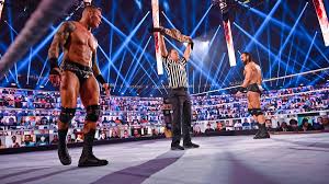 Photos Mcintyre Orton Brutalize Each Other In Wwe Title Ambulance Match Wwe Randy Orton Wwe Randy Orton