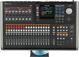 tascam dp 24 multitrack recorder recorder music studio recording
