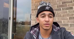 Tim Crowley chats with Seth Burdick of the Cotuit Fresh Market to discuss  their expansion to Lowell Park in 2022!