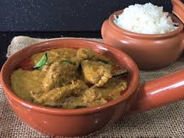 Shobha S Food Mazaa Kundapur Chicken Curry Kundapura Koli Saaru Kori Rotti Add tamarind pulp and cook for 2 minutes, then add coconut milk.
