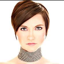 Kerry Barley's Instagram, Twitter & Facebook