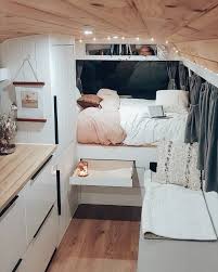 Living Van Life On Instagram From Civilian Life Follow If You Want To Get Inspire In 2020 Campervan Innen Wohnen Wohnung