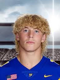 Logan Greer's Instagram, Twitter & Facebook