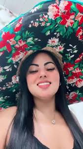 Os vídeos de Elaine silver ✨👑 (@elaine.silverr) com Only Love Can Hurt  Like This (Slowed Down Version)