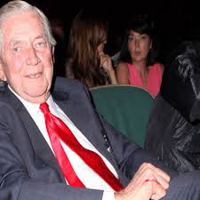 Who played john boy walton. Goodnight John Boy The Waltons Star Ralph Waite Dies At Age 85 Daily Star