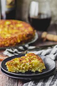 Diese leckere vorspeise ist gleichzeitig knusprig und saftig. Tortilla De Patatas May I Have That Recipe