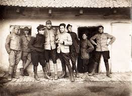 Iasi Capitala Ultimei Rezistenţe 1916 1918 Istorica Radio Romania Actualităţi Online Wwi Historical Figures Historical