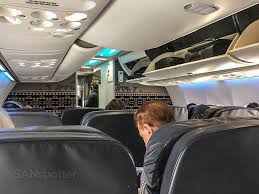 After the first class passengers be seated, the welcome drinks are served. Alaska Airlines 737 900 Er First Class San Mco Review Alaska Airlines Boeing Airlines