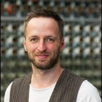 1000+ profils pour “Albè”