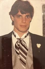 Ricardo Sutton's Instagram, Twitter & Facebook