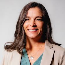 Carrie Clemons's Instagram, Twitter & Facebook