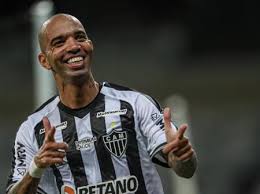 890,454 likes · 237 talking about this. Apos Sair Do Atletico Mg Diego Tardelli Negocia Com O Santos
