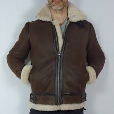 Adoptez un style aviateur avec ce blouson noir redskins pour homme en cuir de mouton. Bombardier Marron En Peau De Mouton Pour Homme Itinerance Cuir Vetements Cuir Adaptes A Votre Morphologie
