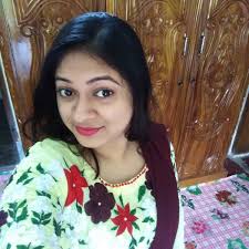 Munia Khan (@imonmunia)