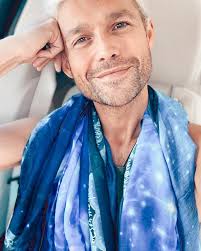 I've been taking a little break from social media and after Christmas I'll  get to take a little break from work as well. I did, however, feel the need  to drop by