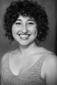 Holly Ledbetter's Instagram, Twitter & Facebook