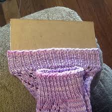 The three needle bind off is a great way to close off seams in your work. Ravelry Lori1551 S Lori S Twisty Bind Off Ltbo
