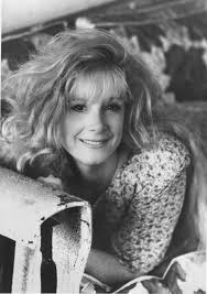 Karen Tobin's Instagram, Twitter & Facebook