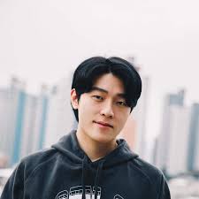 류제홍, born september 5, 1991), better known by his online alias ryujehong, is a south korean professional overwatch and a former player for the vancouver titans of the overwatch league. I6axtc9yqtpzim