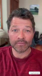 O Misha falando português😍🤩❤, Tbm te amamos🥺❤ #fypage #supernatural  #sobrenatural #mishacollins #fypシ #foryou #fy #melhorserie #castiel