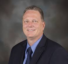 Ford Executives Mark Ovenden, Gary Johnson Announce Retirement