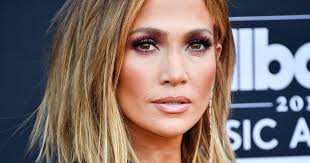 I haven't considered whether i need to change mascara as i get older. Makeup Tips For Women Over 40 That Enhance Your Beauty Not Hide It