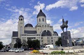 Unsere inserate für das jahr 2021 bieten eine große auswahl an 6 ferienwohnungen nahe catedrala înălțarea domnului. Cathedral Of The Lord S Ascension BacÄƒu Wikipedia