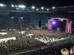Zac du cornillon nord, 93200 saint denis. Concert Madonna Stade De France 200908 Karine Papillaud Flickr