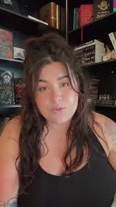 Katherine Downey's Instagram, Twitter & Facebook