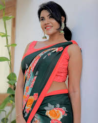 Roshni prakash is an indian film actress and model who performed in the tamil, telugu, and kannada film industries. Tamil Telugu Serial Actress Tv Serial Actress Names Images Hot Photos Wallpapers Studymeter