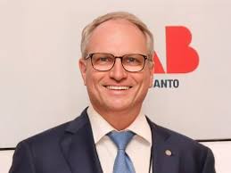 Alessandro Rostagno é nomeado presidente da comissão de Direito Tributário  da OAB/ES