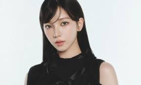 Karina Sparks's Instagram, Twitter & Facebook