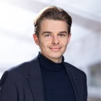 100+ profils pour “Huck”