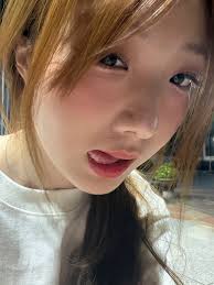 小物 ted stole/hyeon 251002 #YeoJin 𝘊𝘩𝘢𝘵𝘵𝘪𝘦 헤헤헤