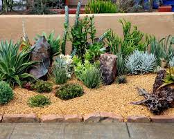 spaanse tuin ideeen google zoeken tuin vetplanten droge tuin