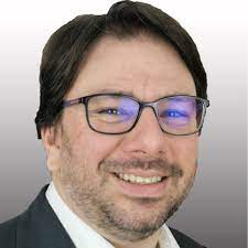 Erholsamer schlaf sorgt dafür, dass sich die wirbelsäule in der nacht von den täglichen. Nicolas Berggotz Leiter Expansion Matratzen Concord Gmbh Xing