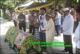 Mc dalam suatu acara memiliki fungsi penting. Susunan Acara Kasripahan Kematian Mc Bahasa Jawa Muda Mudi Condrowangsan