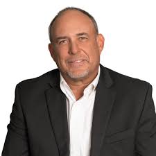 Ron Marin's Instagram, Twitter & Facebook