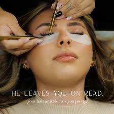 Back in August, LOTO Beauty Bar had the pleasure of being apart of the  Colley wedding. Liz requested a Natural Makeup Application and individual  lashes with an air flash finish. Assist from