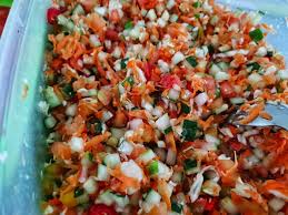 Dalam sepiring nasi bali uluwatu terdapat nasi putih, lawar ayam, sate pentul atau lilit, urap, kering teri kacang, telur pindang dan sambal resep kari kambing arab, racikan rempahnya sedap bikin ketagihan. Resipi Nasi Ayam Mandy Paling Simple Tapi Sedap Lengkap Cara Masak Ayam Sambal Confirm Jadi Keluarga