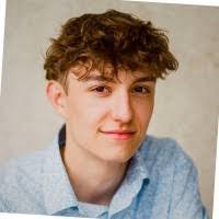 Janet Mingo's Instagram, Twitter & Facebook