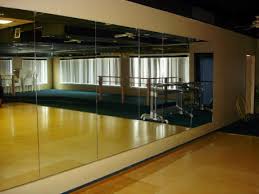 Not only do they allow you to check your form when lifting and stretching but for aesthetic reasons, they can make a small home gym seem a lot bigger than it is! Gym Wall Mirror At Rs 200 Square Feet à¤• à¤š à¤• à¤†à¤ˆà¤¨ à¤— à¤² à¤¸ à¤® à¤°à¤° Saify Glass Aluminium Hyderabad Id 14560464991