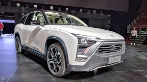 Plant the throttle and acceleration pins you to the seat. Nio Es8 2018 Daten Wechsel Akku Reichweite Preise Des E Suv Auto Motor Und Sport