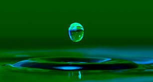 When oriented head down with limbs close in to the body, a human can reach 180mph, and even faster with other streamlining measures. Raindrops Break The Speed Limit Science News For Students